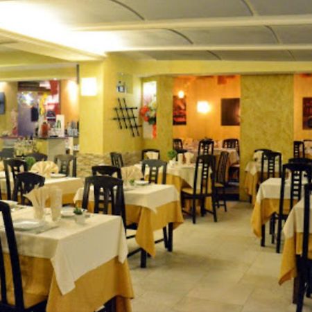 Miriam Guesthouse Рим Екстериор снимка