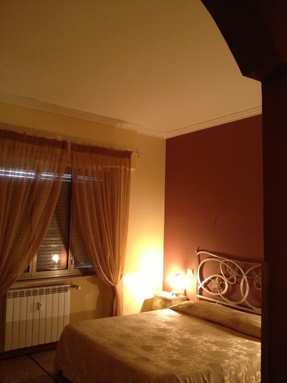 Miriam Guesthouse Рим Екстериор снимка